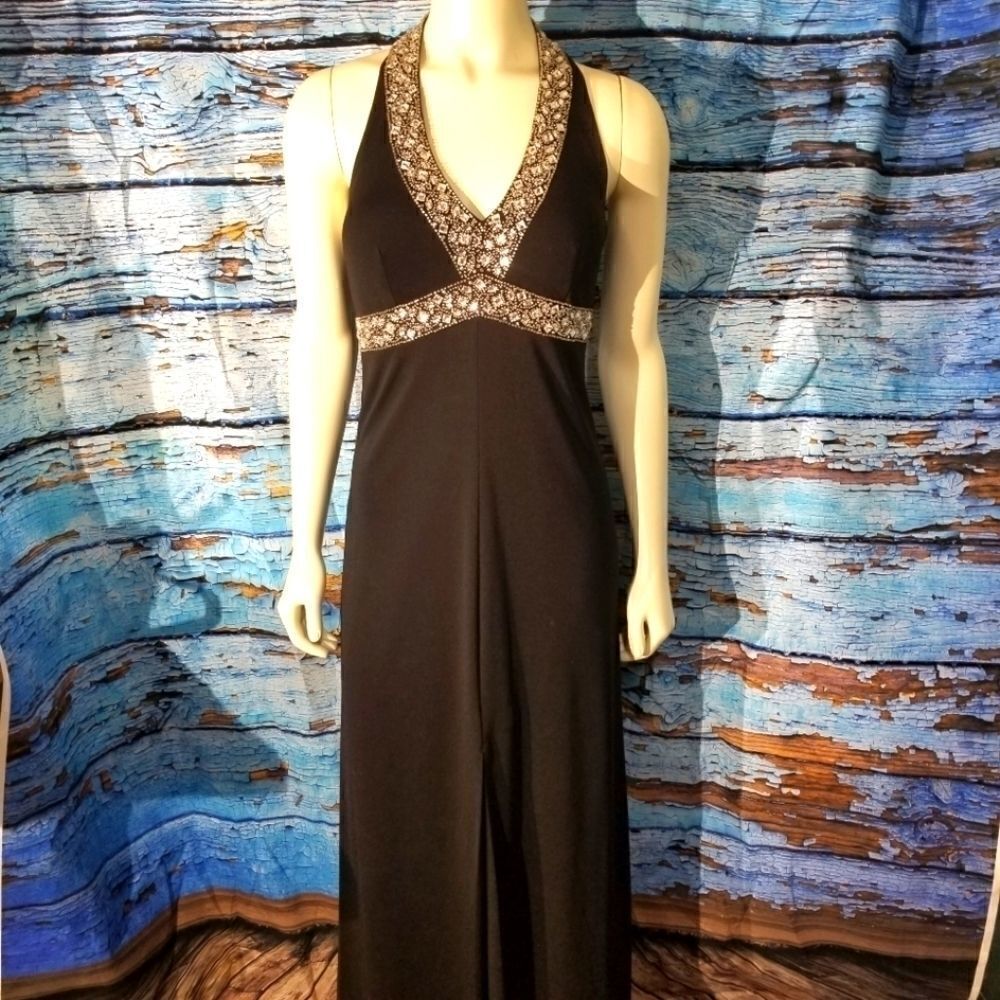 De Laru Collection Gown